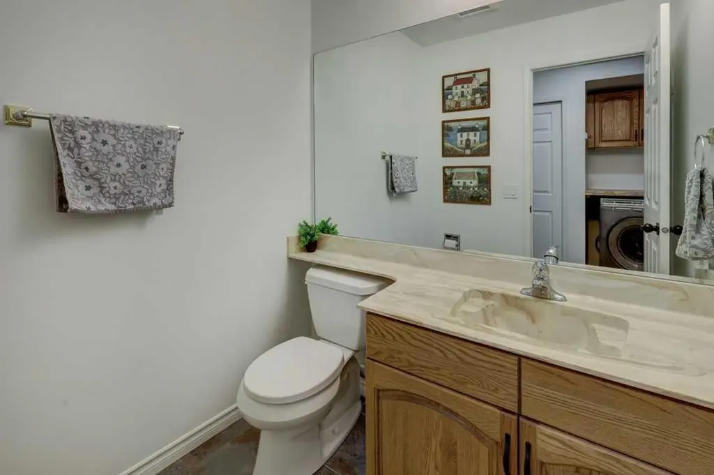 64 Santana Hill NW Calgary AB T3K 3L9