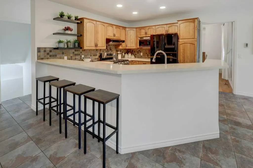 64 Santana Hill NW Calgary AB T3K 3L9