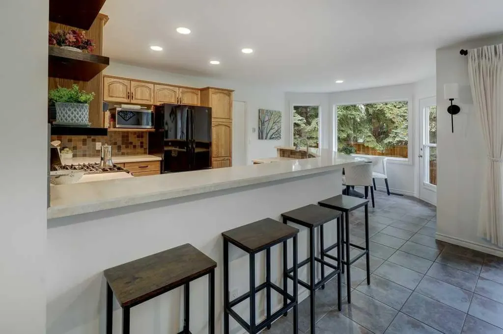64 Santana Hill NW Calgary AB T3K 3L9