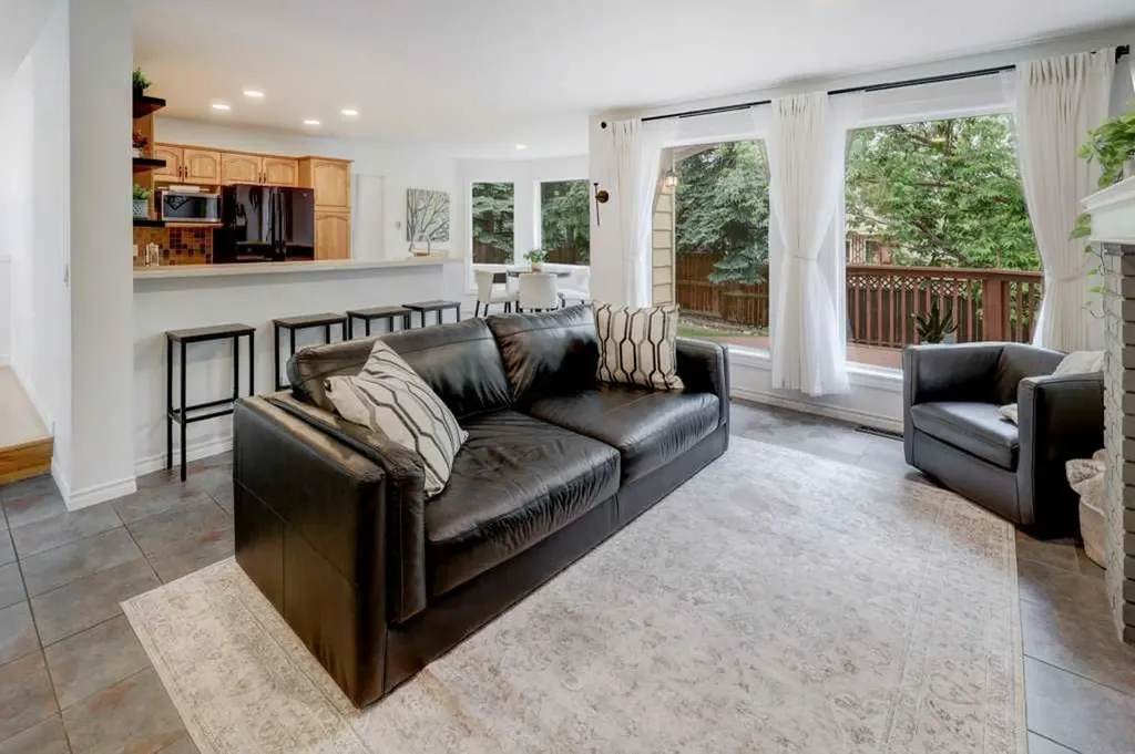 64 Santana Hill NW Calgary AB T3K 3L9