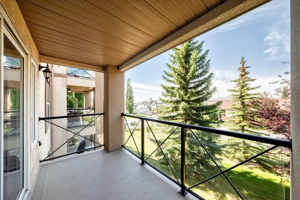 303 Arbour Crest Drive NW Calgary AB T3G 5G4