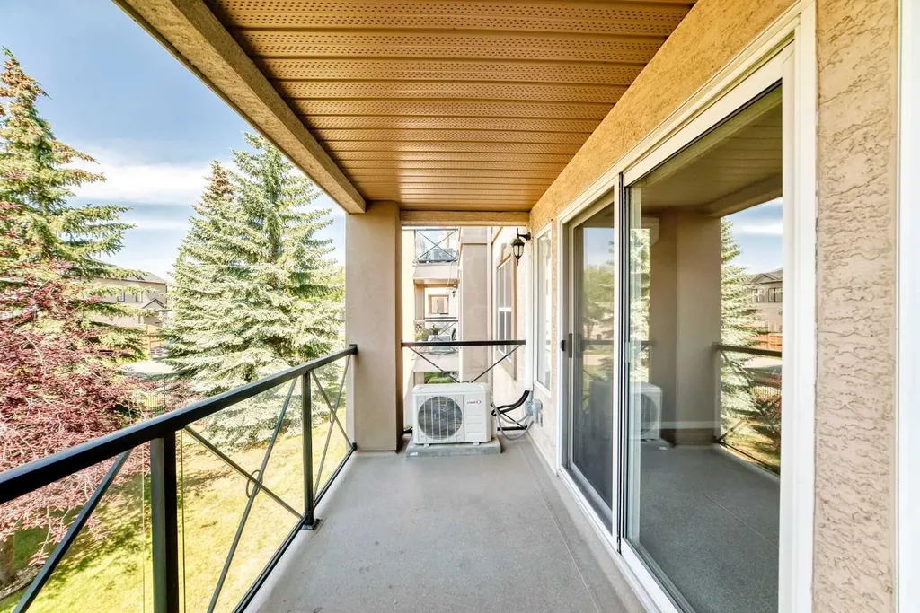 303 Arbour Crest Drive NW Calgary AB T3G 5G4