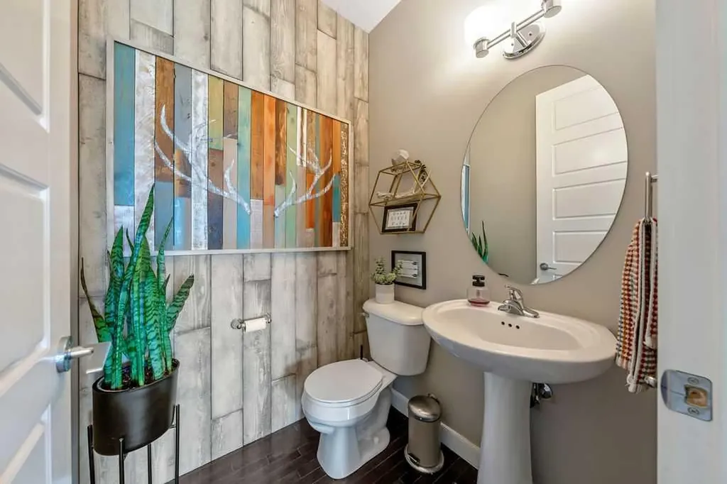 148 Rainbow Falls Glen Chestermere AB T1X 0S5
