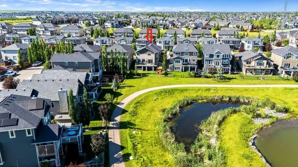 148 Rainbow Falls Glen Chestermere AB T1X 0S5