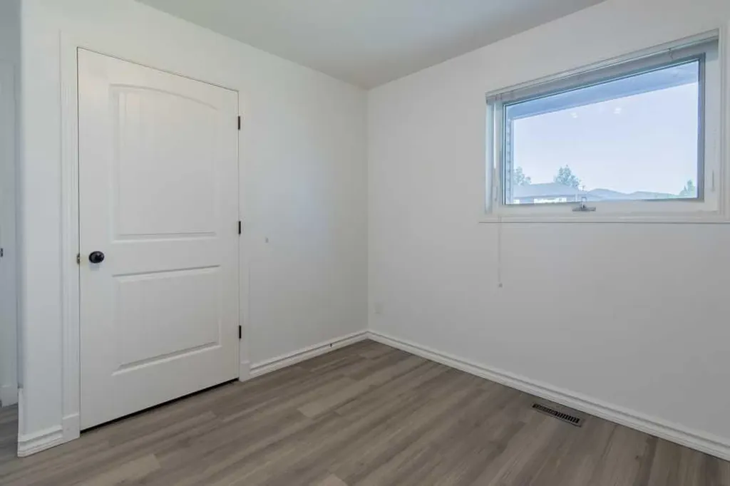 750 Heritage Boulevard W Lethbridge AB T1K 7Z6