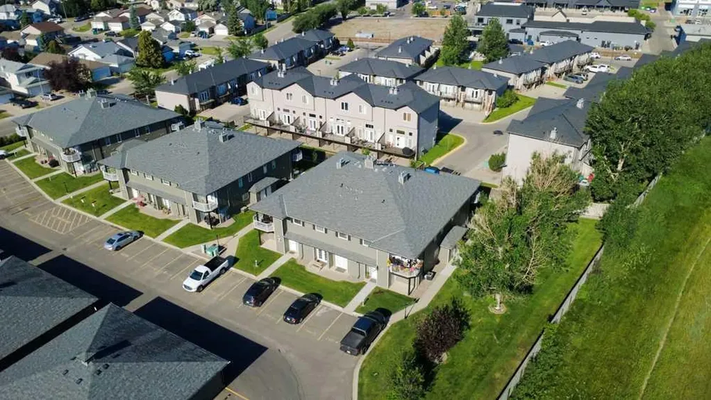 750 Heritage Boulevard W Lethbridge AB T1K 7Z6