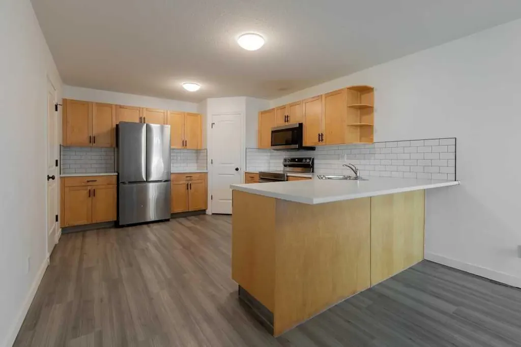 750 Heritage Boulevard W Lethbridge AB T1K 7Z6