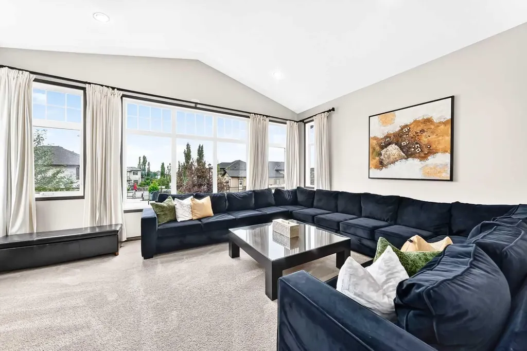 188 Hawkmere Way Chestermere AB T1X 0C9