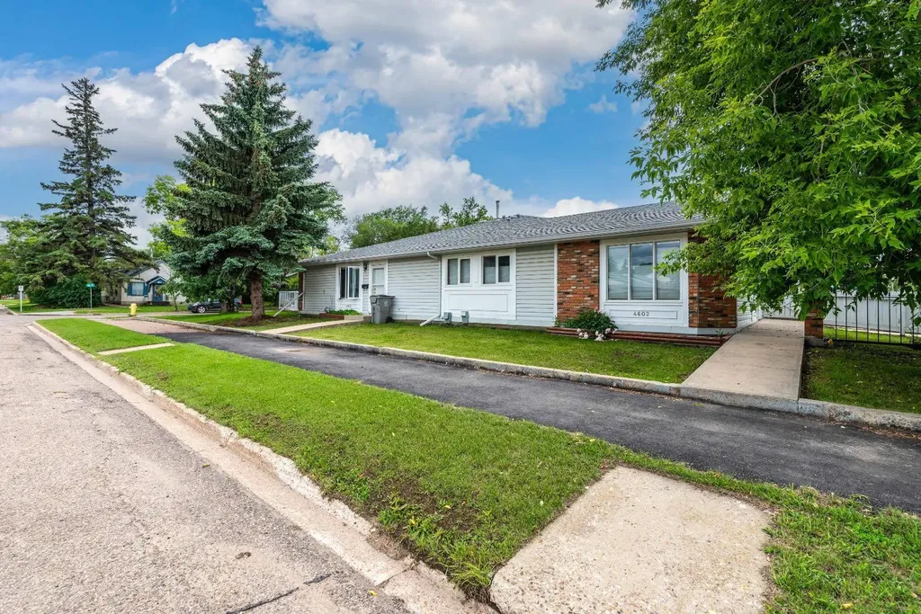 4802 46 Street Lloydminster SK S9V0J7