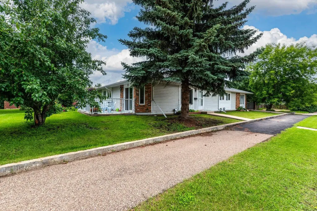 4802 46 Street Lloydminster SK S9V0J7