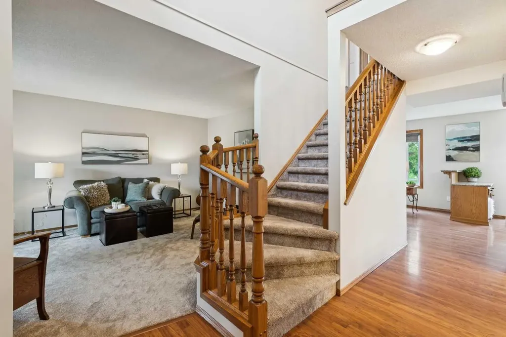 410 Millrise Drive SW Calgary AB T2Y2W5