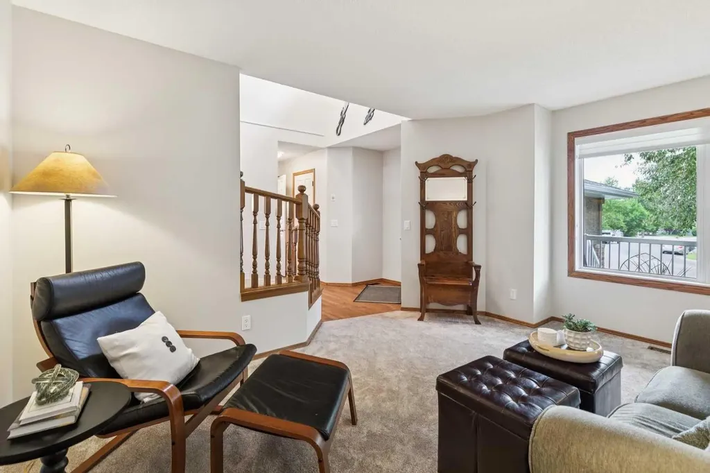 410 Millrise Drive SW Calgary AB T2Y2W5