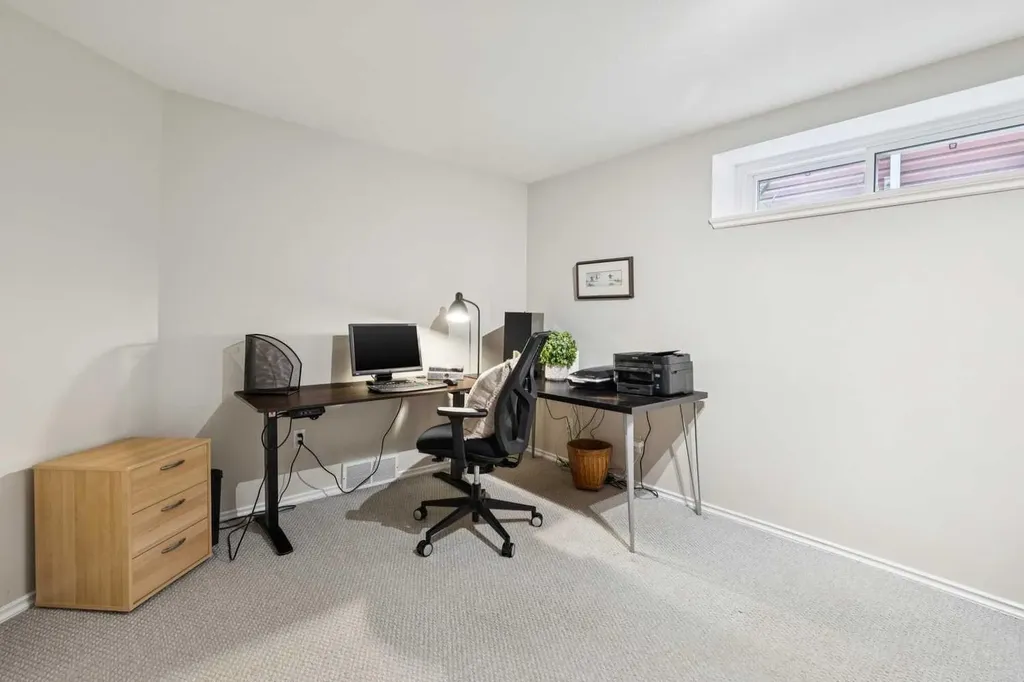 410 Millrise Drive SW Calgary AB T2Y2W5