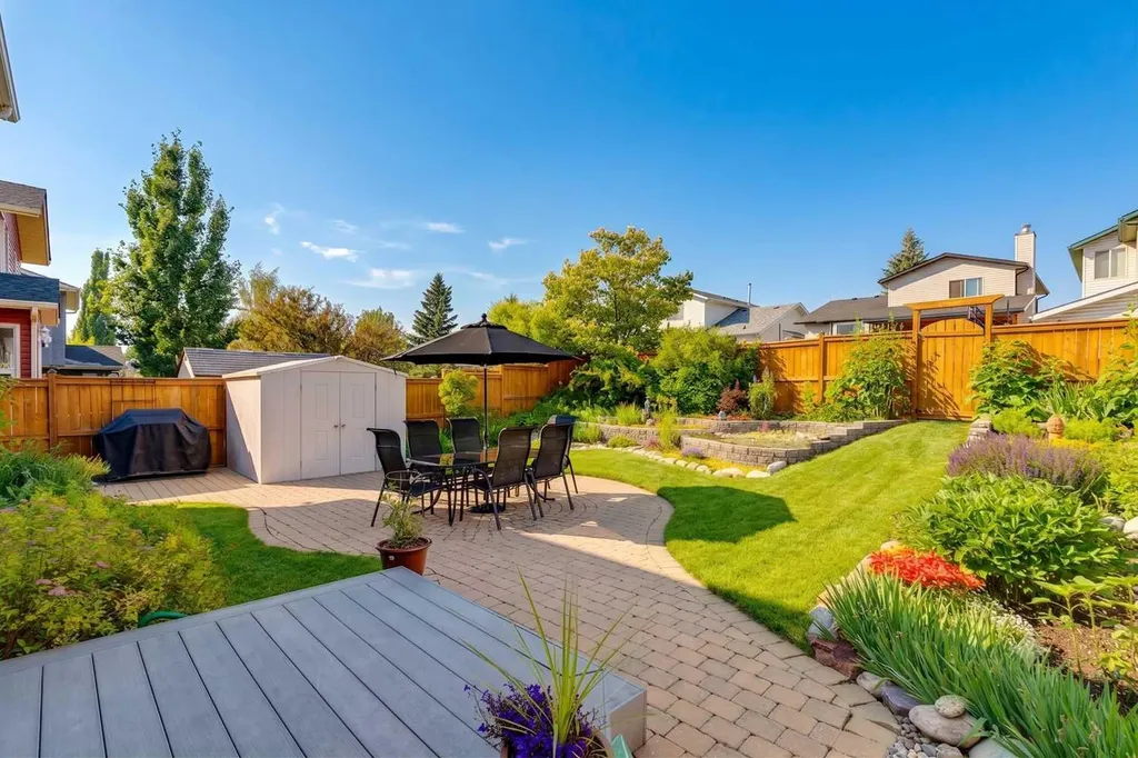 410 Millrise Drive SW Calgary AB T2Y2W5