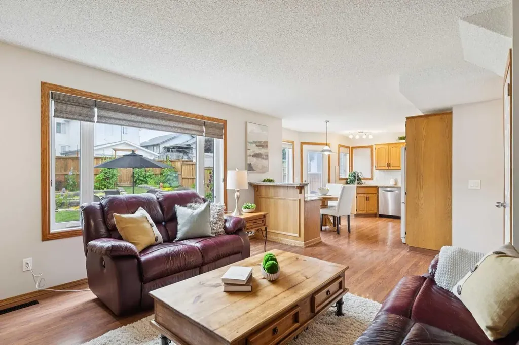 410 Millrise Drive SW Calgary AB T2Y2W5