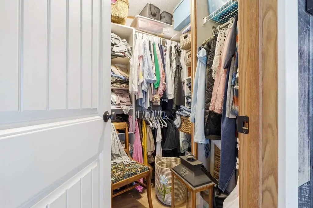 113 Lindgren Street Ferintosh AB T0B1M0