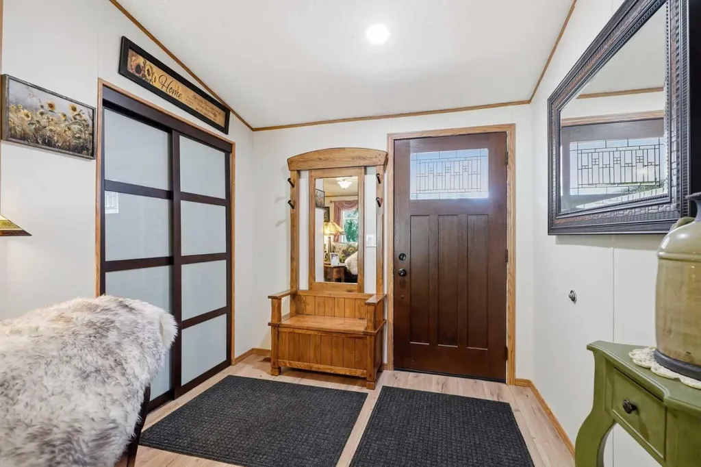 113 Lindgren Street Ferintosh AB T0B1M0