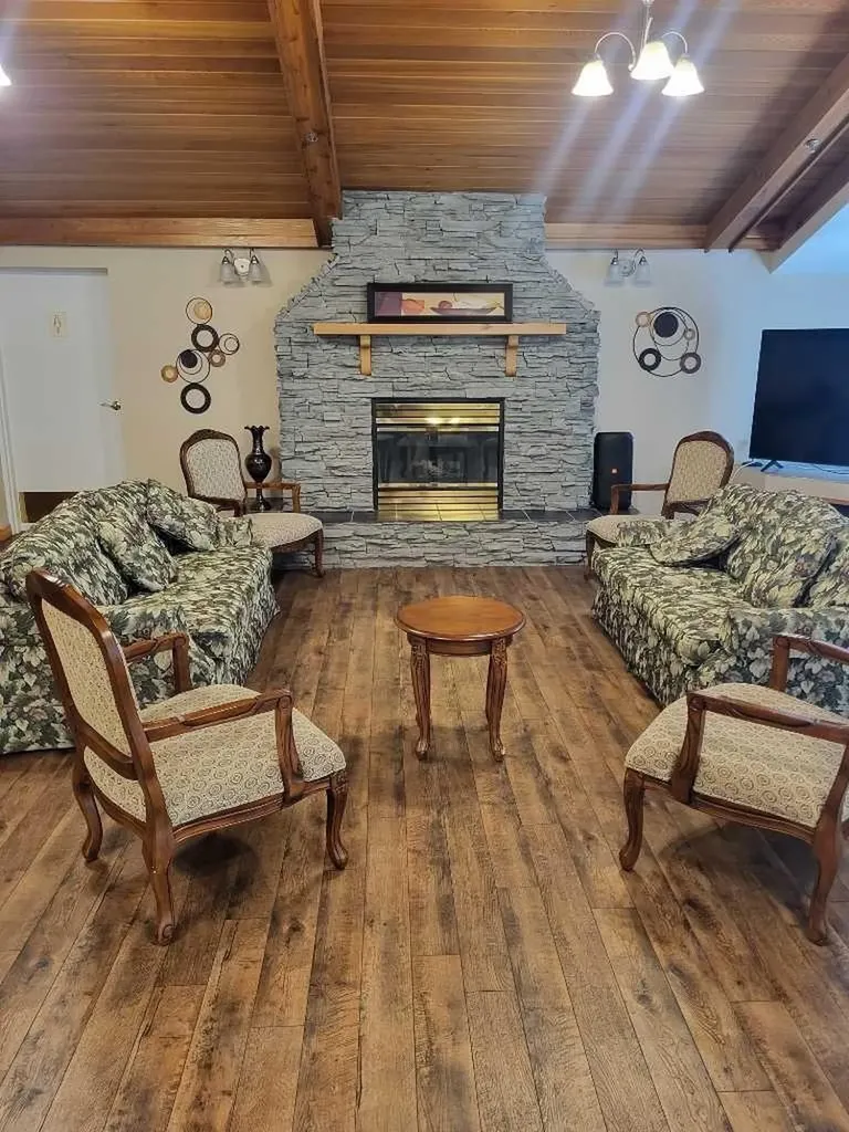 75 1 Avenue S Lethbridge AB T1J 4R2