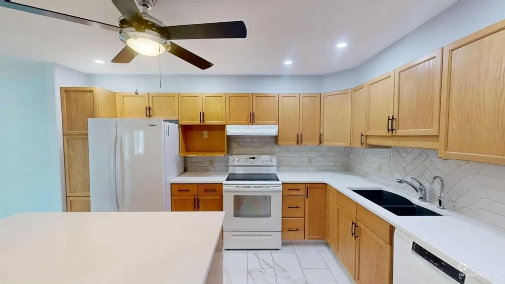 75 1 Avenue S Lethbridge AB T1J 4R2
