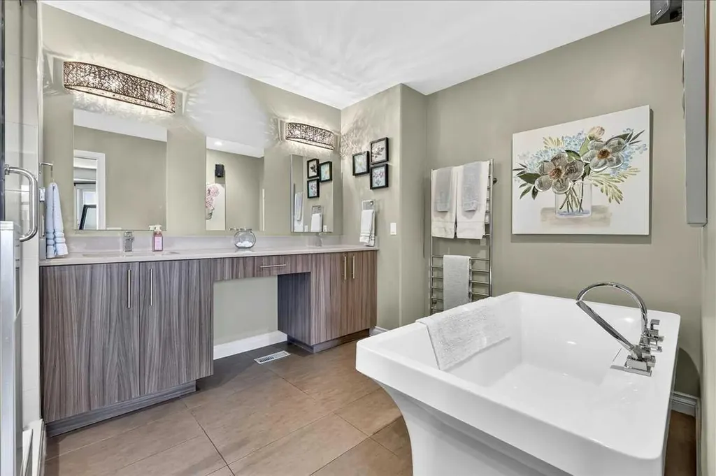100 Signature Way SW Calgary AB T3H 2W6