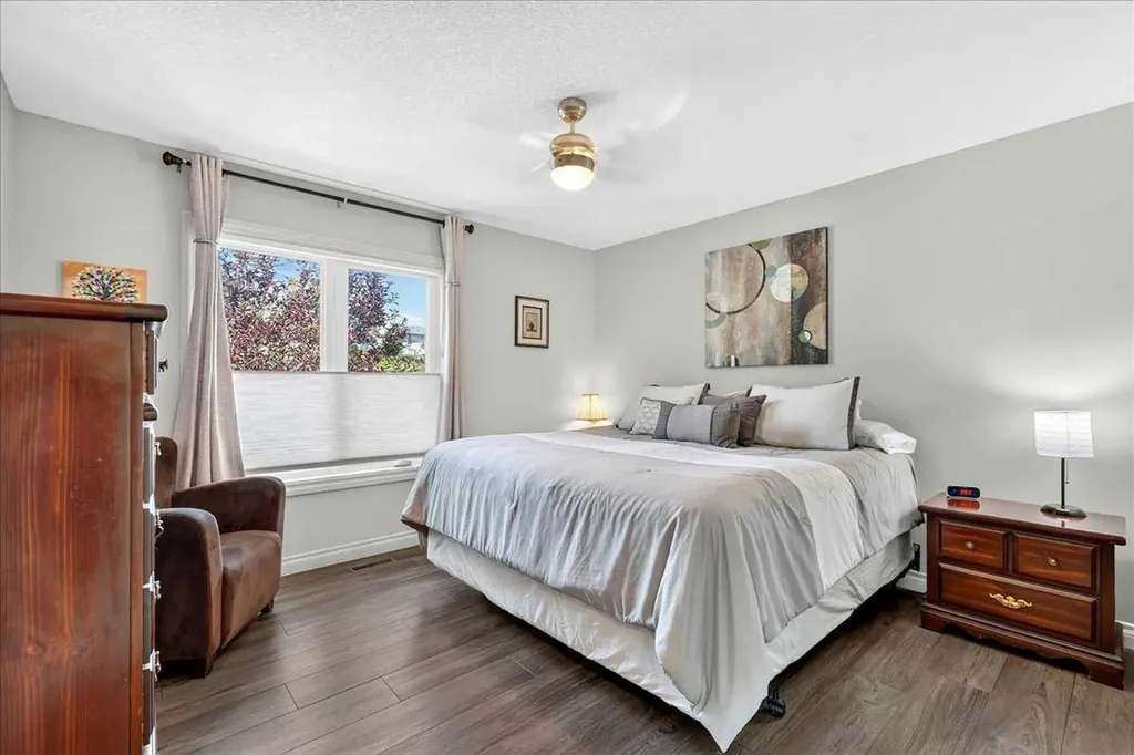 100 Signature Way SW Calgary AB T3H 2W6