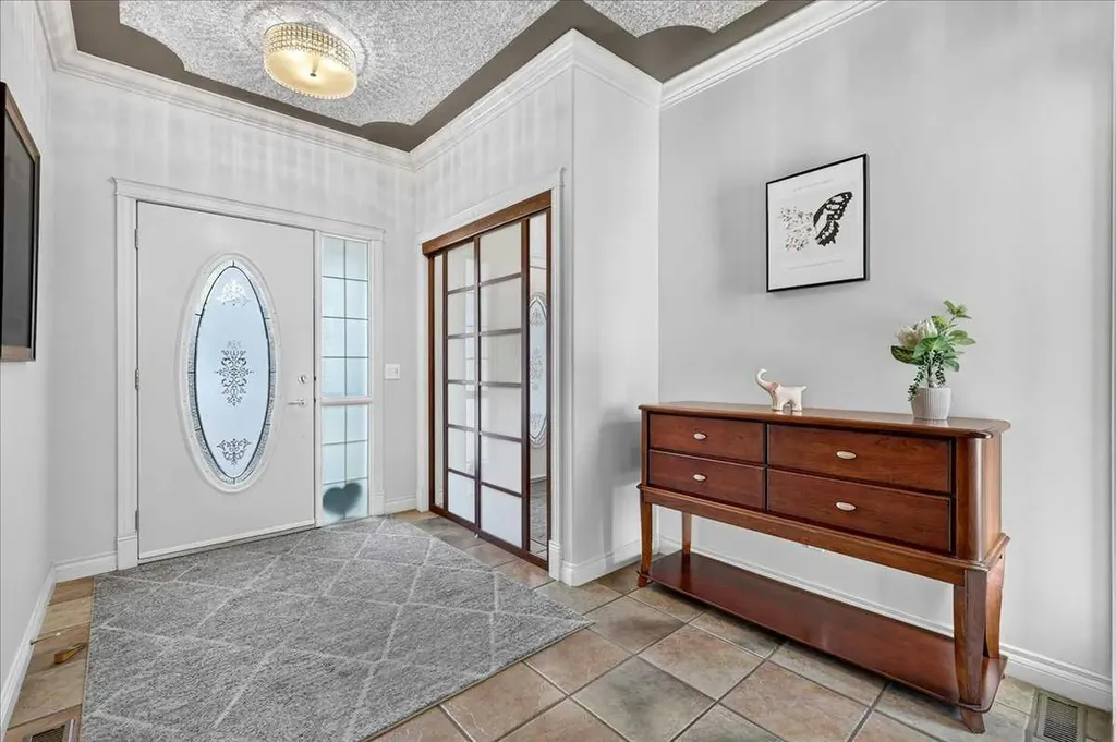 100 Signature Way SW Calgary AB T3H 2W6