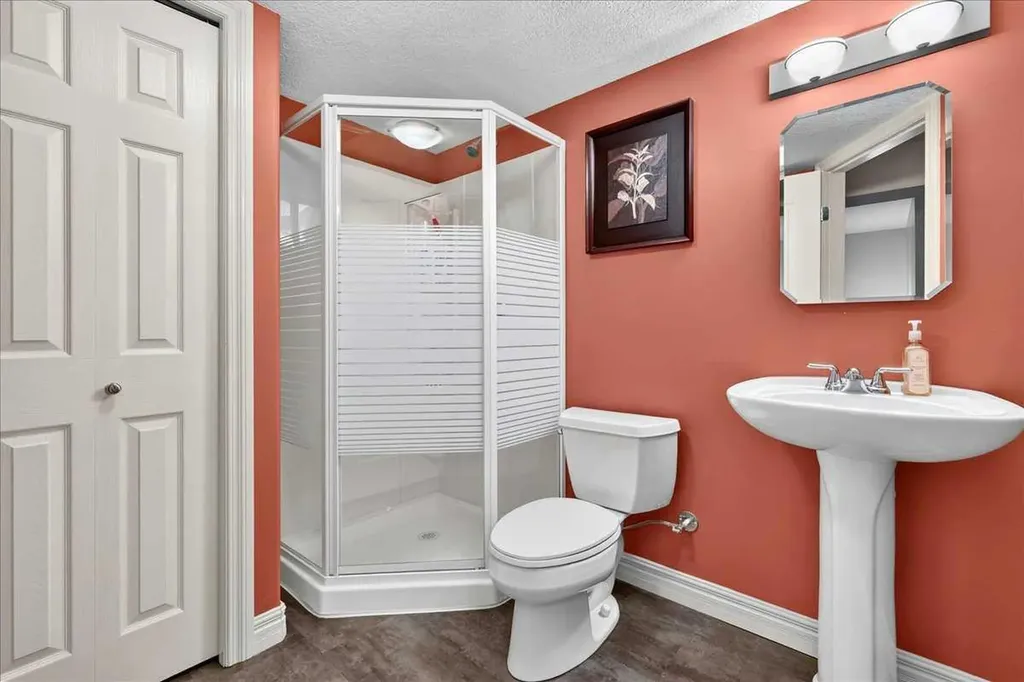 100 Signature Way SW Calgary AB T3H 2W6