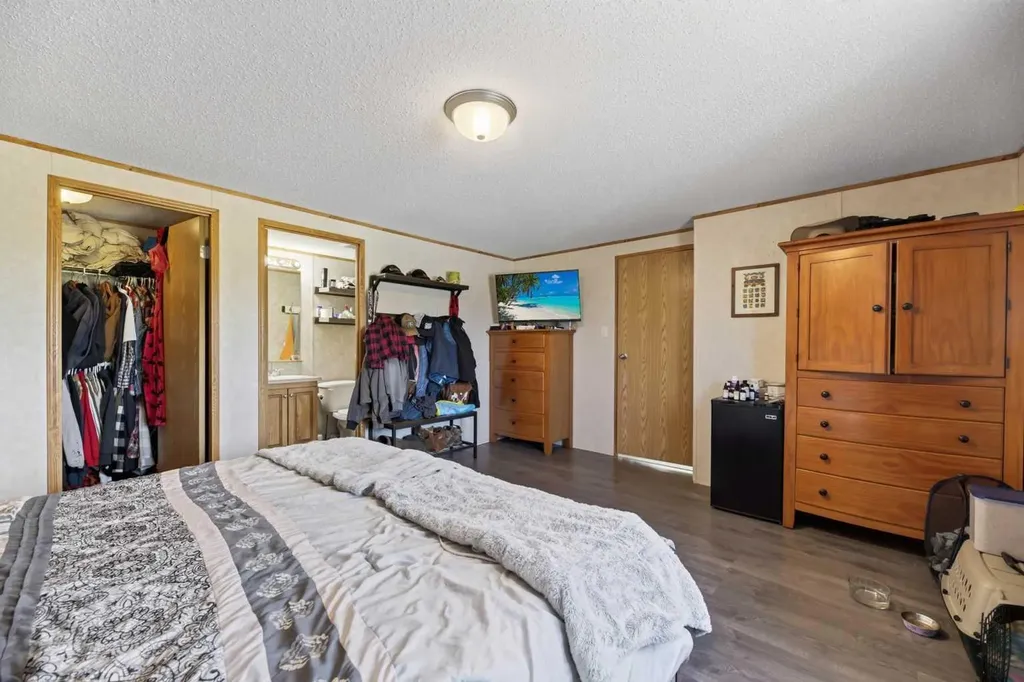 35277 Range Road 25 Rural Red Deer County AB T0M 0K0