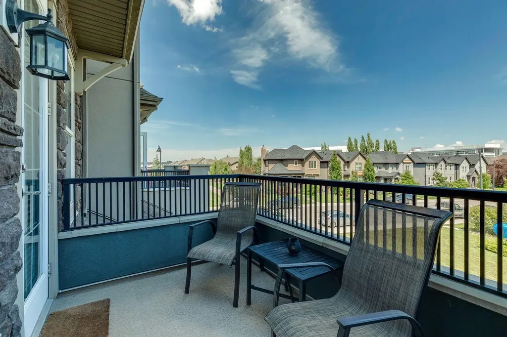 6 Quarry Lane SE Calgary AB T2C 5N4