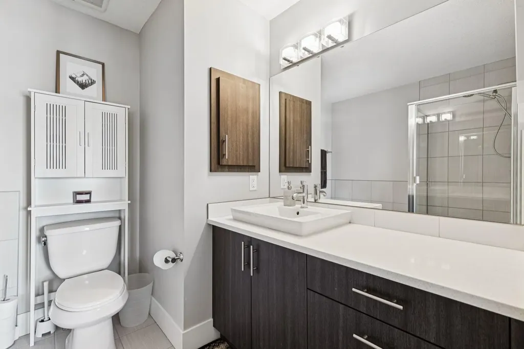 6 Quarry Lane SE Calgary AB T2C 5N4