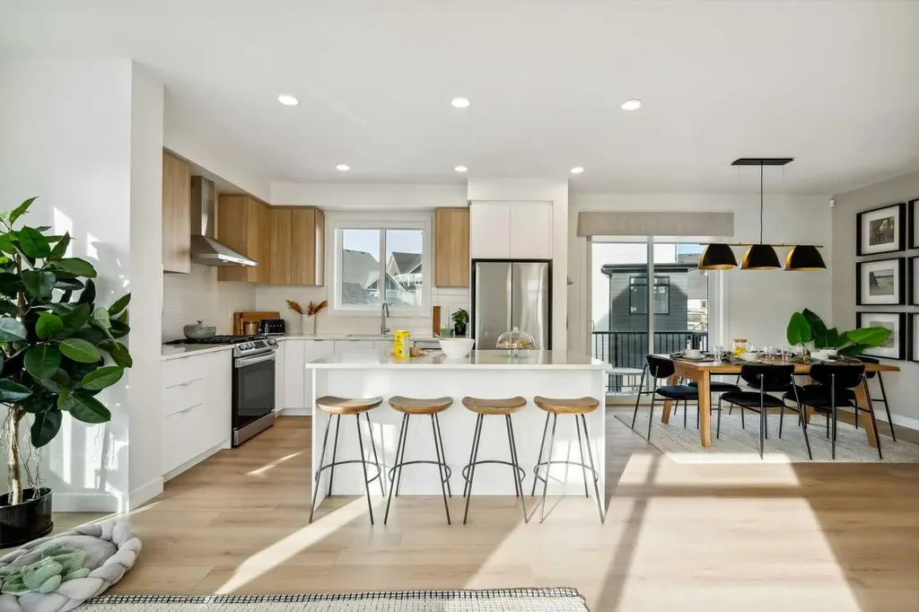 171 Dieppe Drive SW Calgary AB T3E 8H6