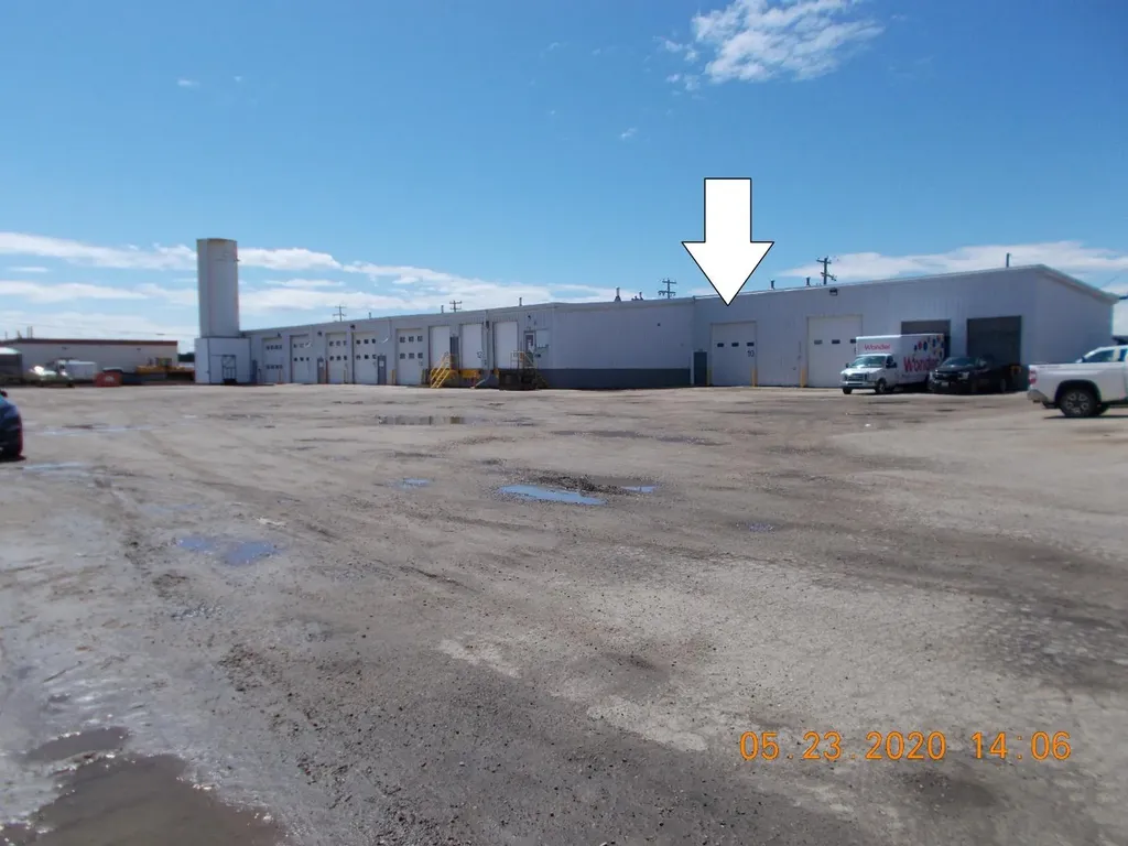11037 92 Avenue Grande Prairie AB T8V 3J3
