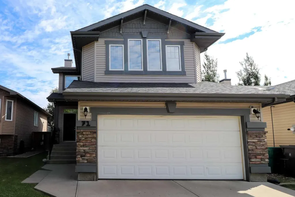 71 Coalbanks Gate W Lethbridge AB T1J 2A2