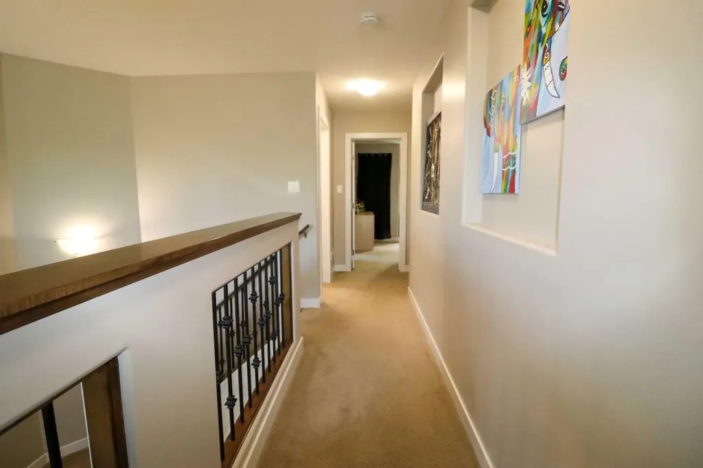 71 Coalbanks Gate W Lethbridge AB T1J 2A2