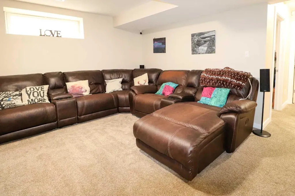 71 Coalbanks Gate W Lethbridge AB T1J 2A2