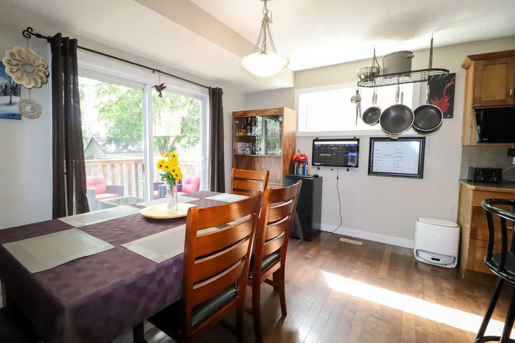 71 Coalbanks Gate W Lethbridge AB T1J 2A2