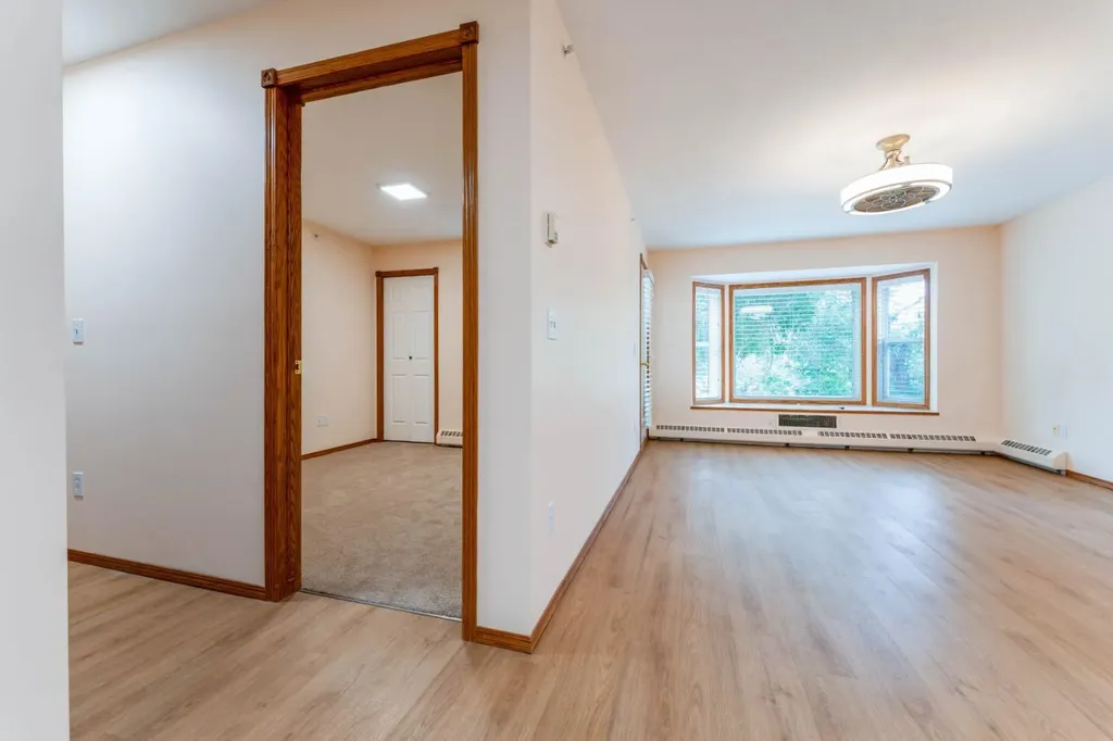 190 3 Avenue E Drumheller AB T0J0Y4