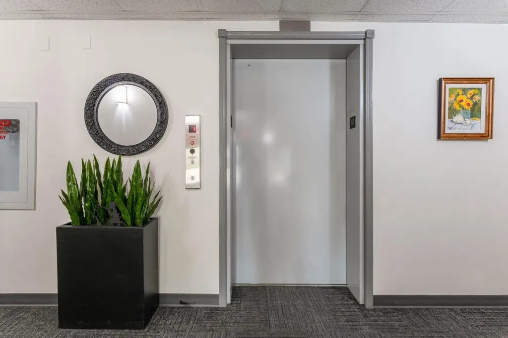 190 3 Avenue E Drumheller AB T0J0Y4