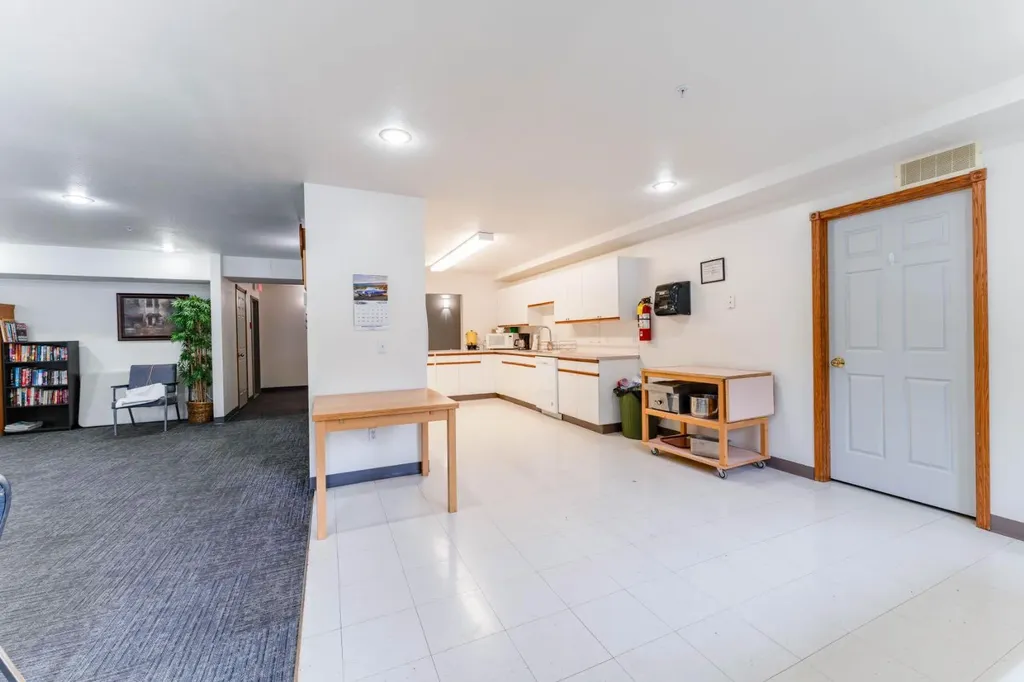 190 3 Avenue E Drumheller AB T0J0Y4