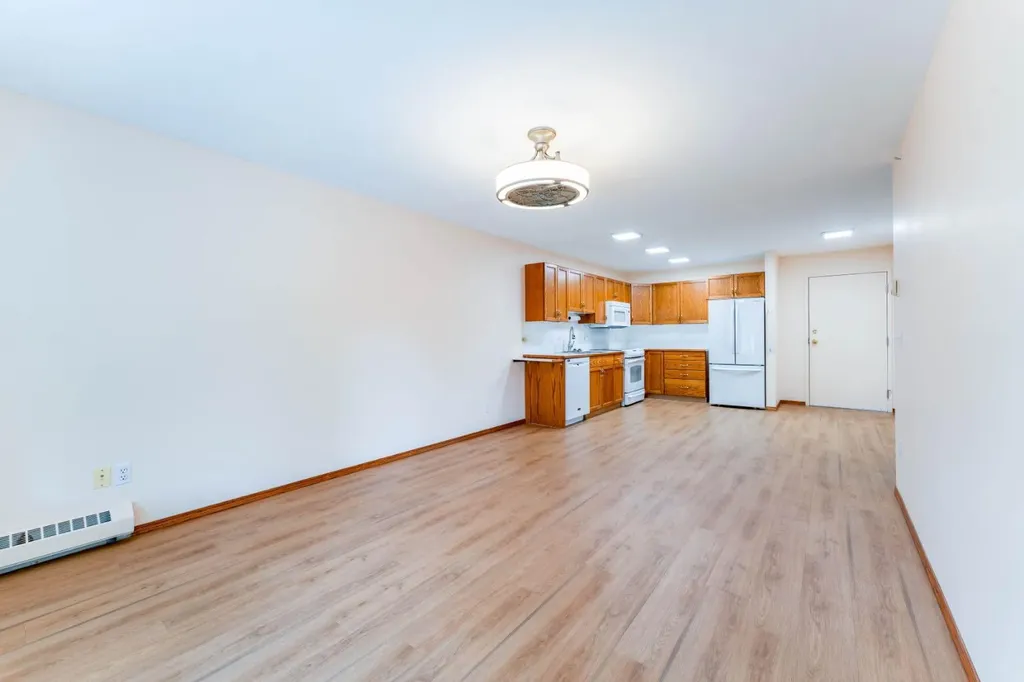 190 3 Avenue E Drumheller AB T0J0Y4