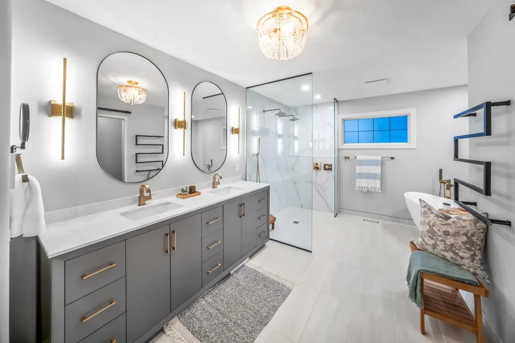 255 Gleneagles View Cochrane AB T4C 2H5