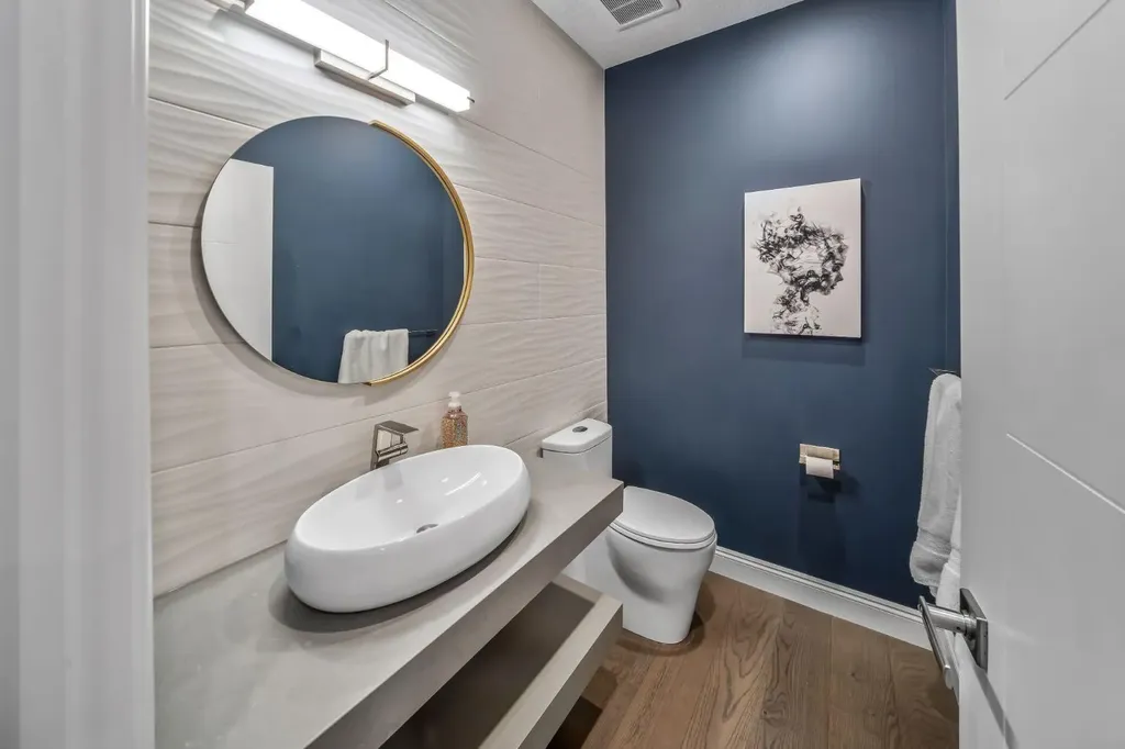 255 Gleneagles View Cochrane AB T4C 2H5