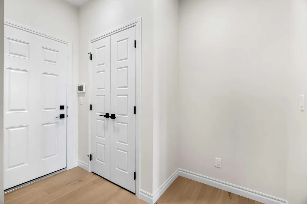 63 Annette Rise NW Calgary AB T3R 2L6