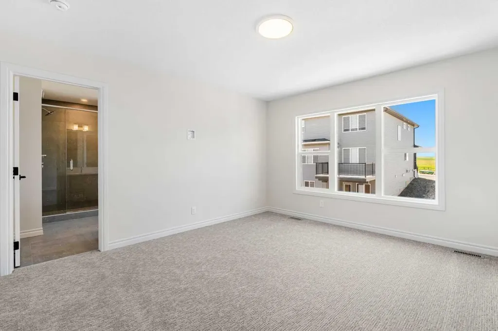 63 Annette Rise NW Calgary AB T3R 2L6