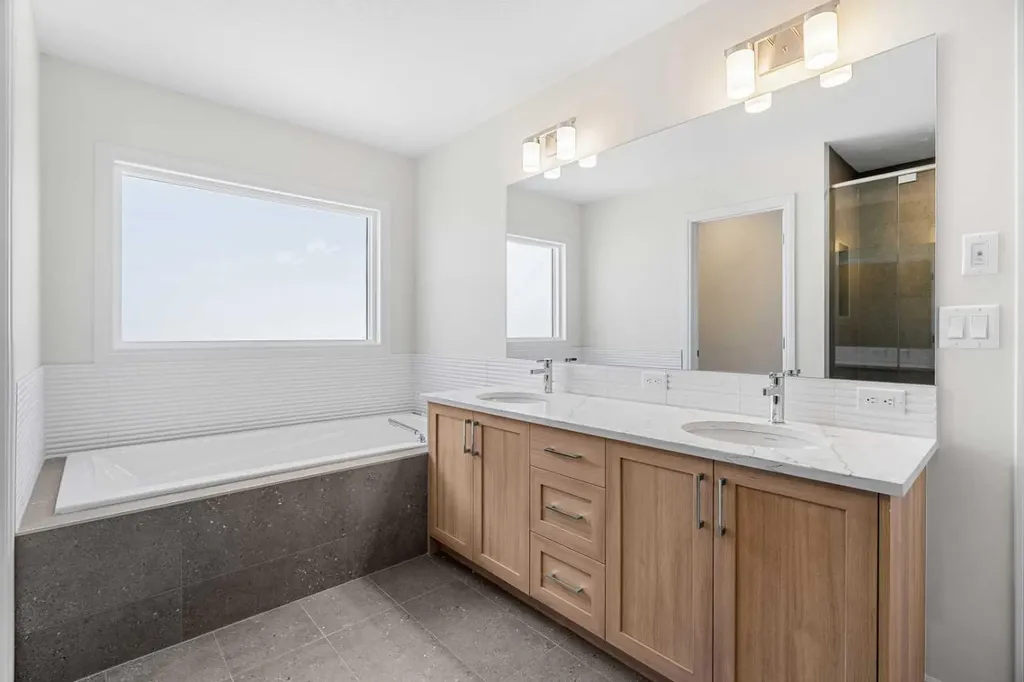 63 Annette Rise NW Calgary AB T3R 2L6