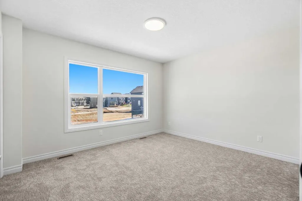 63 Annette Rise NW Calgary AB T3R 2L6