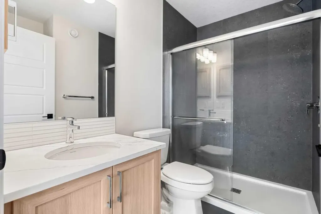 63 Annette Rise NW Calgary AB T3R 2L6
