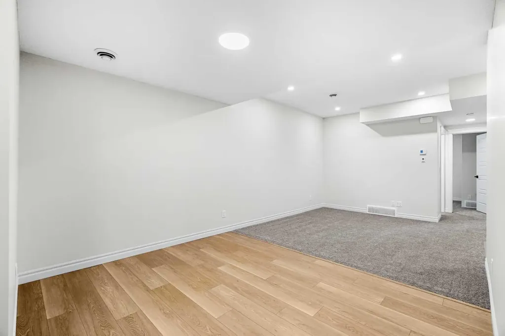 63 Annette Rise NW Calgary AB T3R 2L6