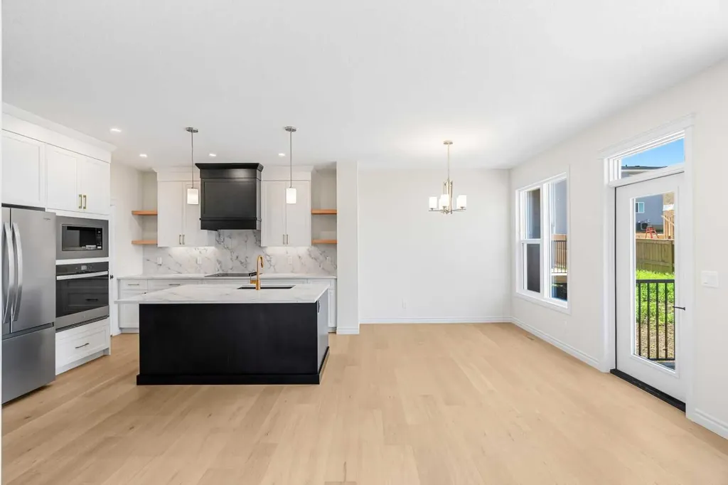 63 Annette Rise NW Calgary AB T3R 2L6
