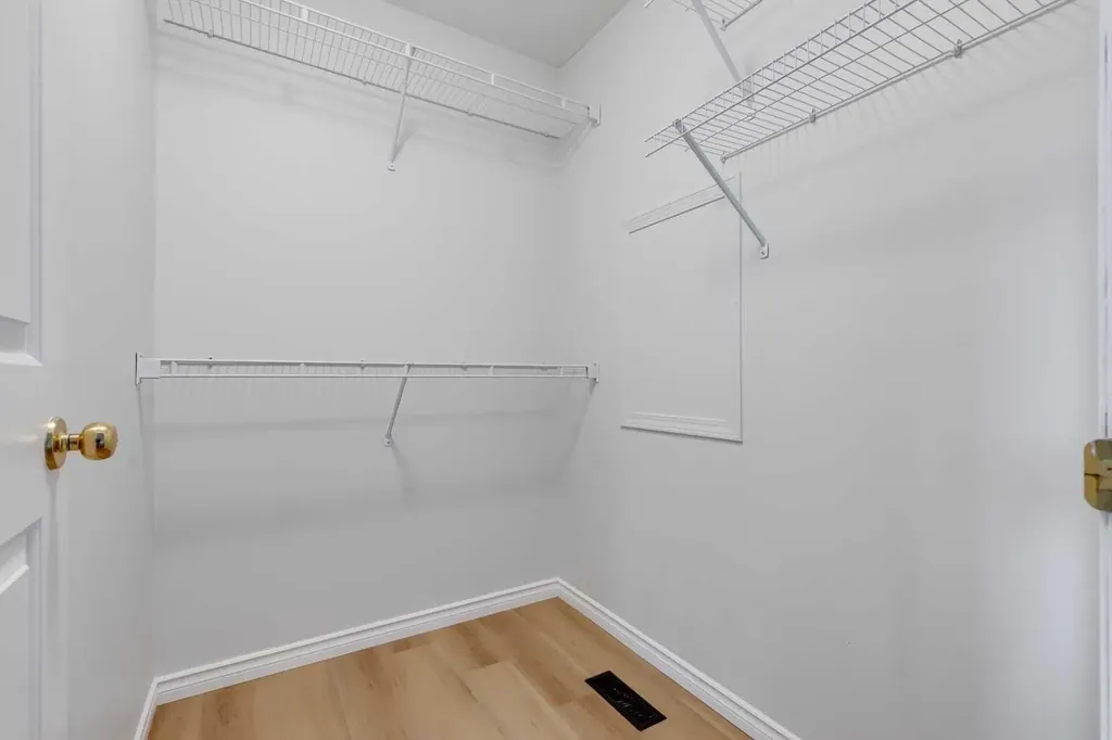 155 Prominence Heights SW Calgary AB T3H 2Z6